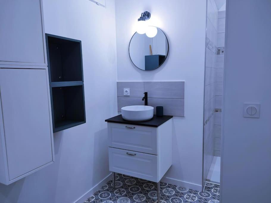 Logement Proche Hypercentre Caen Exterior foto